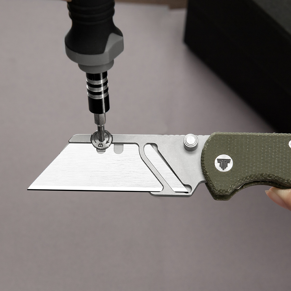 سكين متعدد الاستخدامات قابل لل - مراجعة Dive Knife Titanium وسعره