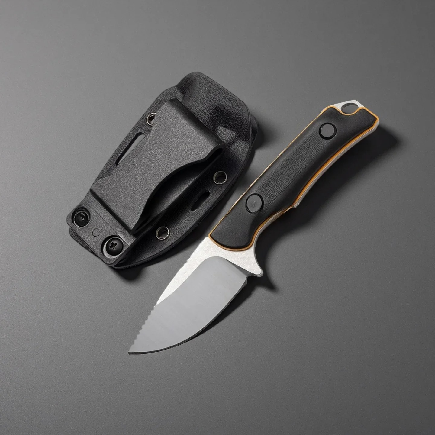 سكين مستقيم عالي الصلابة للاست - مراجعة Dive Knife Titanium وسعره